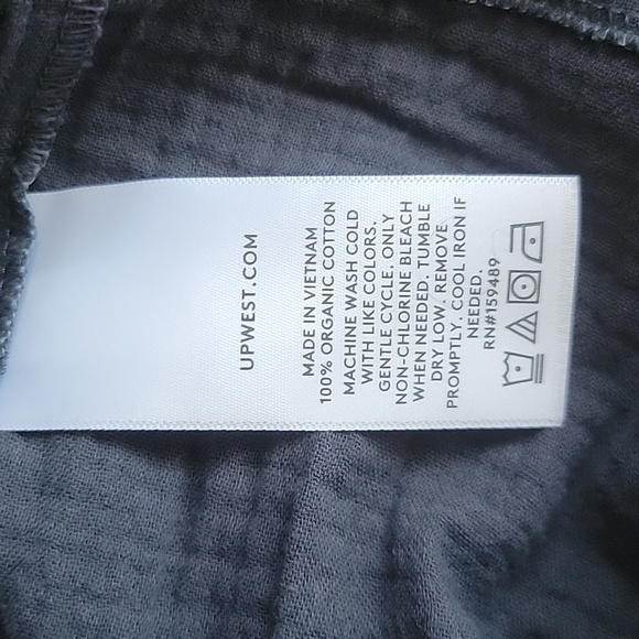 Cute Crop Top - Picture 4 of 5